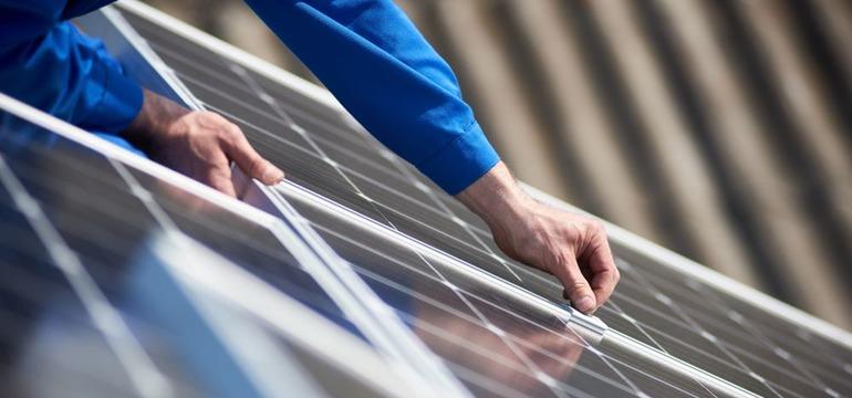 Монтаж і запуск сонячних електростанцій