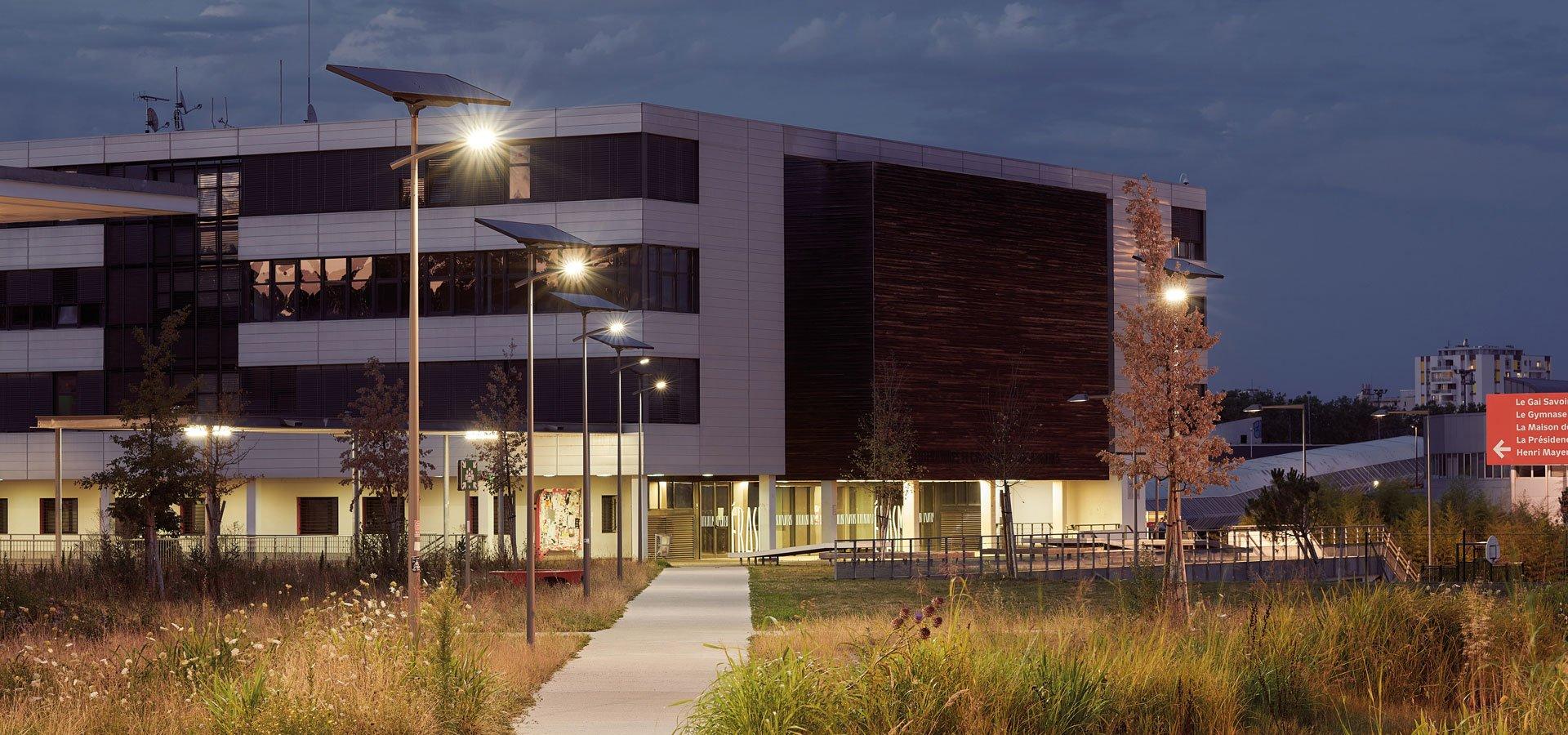 вуличне освітлення на сонячних батареях ціна вуличне освітлення на сонячних батареях ціна