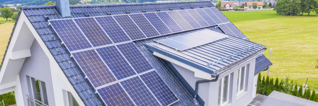 КАК ВЫБРАТЬ СОЛНЕЧНЫЕ БАТАРЕИ ДЛЯ ЧАСТНОГО ДОМА ИЛИ ДАЧИ