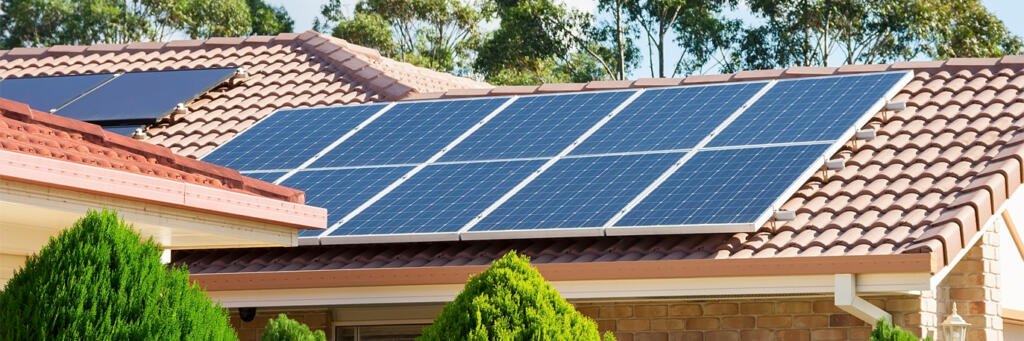 КАК УСТАНОВИТЬ СОЛНЕЧНЫЕ БАТАРЕИ В ЧАСТНОМ ДОМЕ?